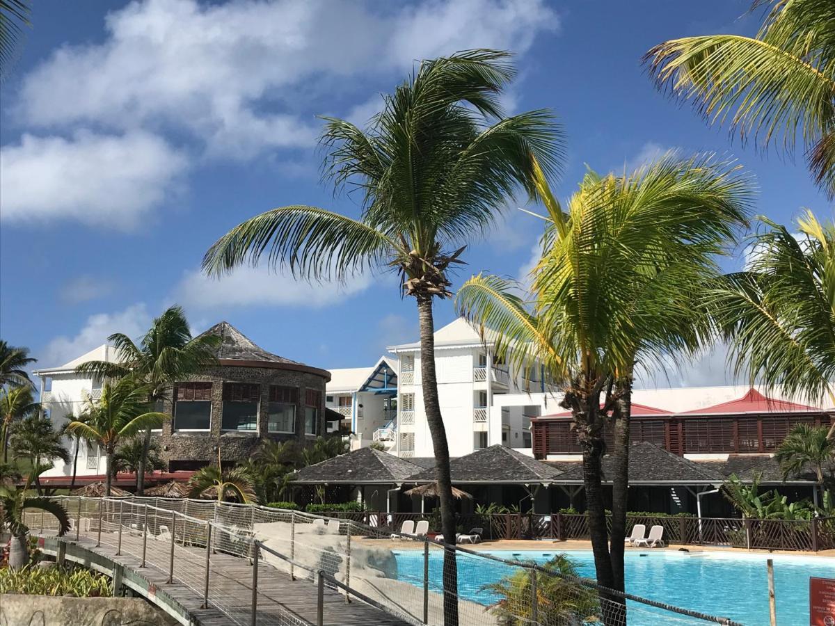 LE CAMASSIA - Studio de standing dans résidence privée avec accès Piscine et plage. Saint-Francois  Esterno foto