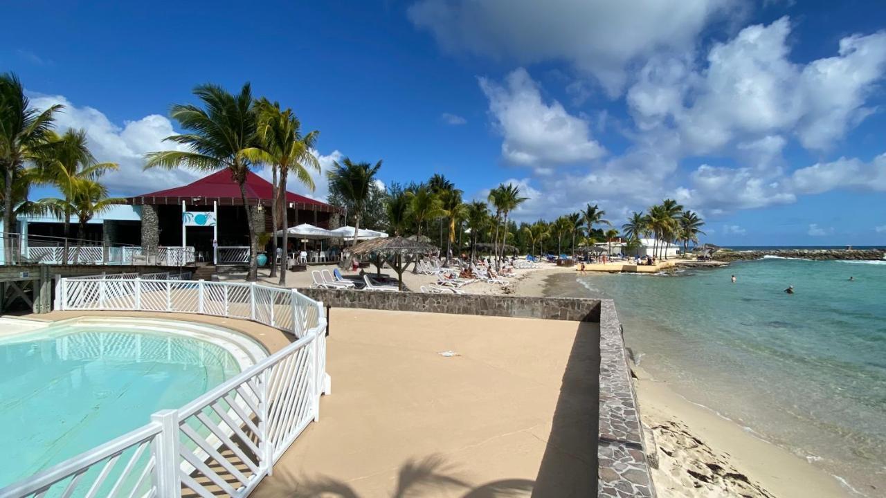 LE CAMASSIA - Studio de standing dans résidence privée avec accès Piscine et plage. Saint-Francois  Esterno foto